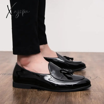 New Fashion Leather Gentleman Stress Shoes Men Business Driving Handmade Tassel Loafers Chaussure